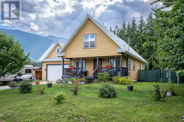 Kaslo, BC V0G1M0,609 Craft Street