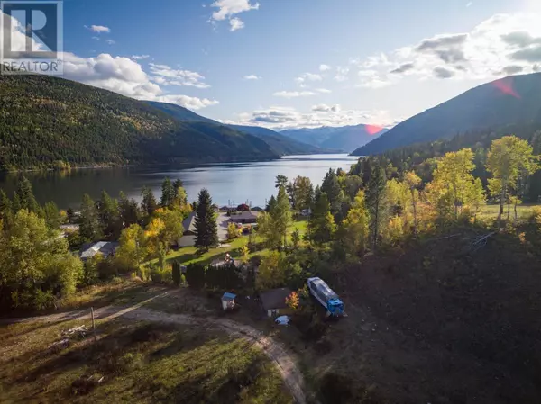 2677 GREENWOOD Road, Nelson, BC V1L6L1