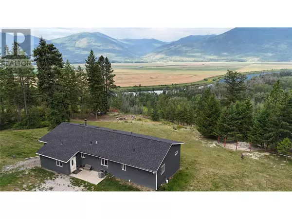 Creston, BC V0B1G2,1325 Fox Tree Hill Road