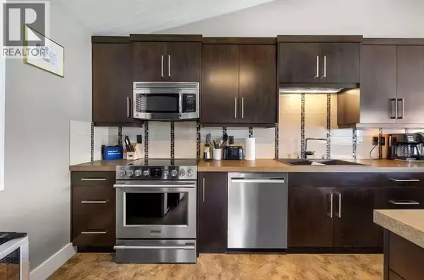 West Kelowna, BC V1Z3S1,1084 Westside Road S