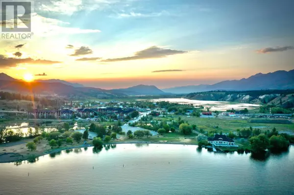 Invermere, BC V0A1K7,205 THIRD AVE #2114