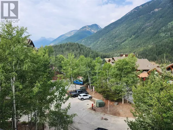 2060 Summit DR #412, Panorama, BC V0A1T0