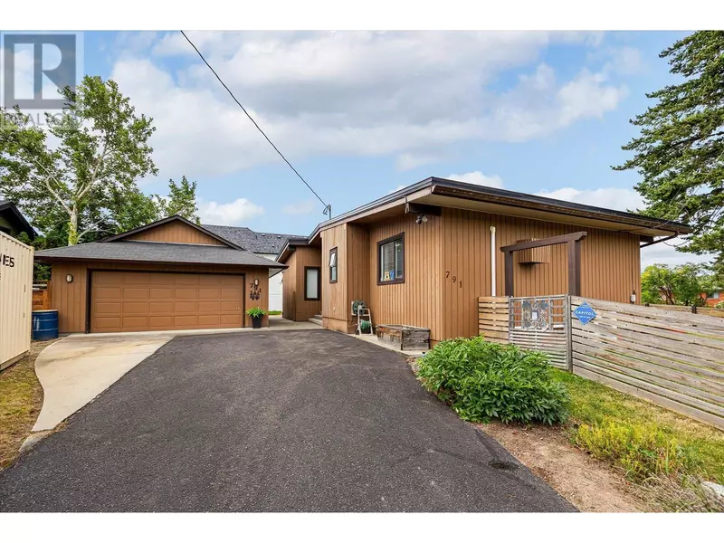 791 McCartney Road, West Kelowna, BC V1Z1R6