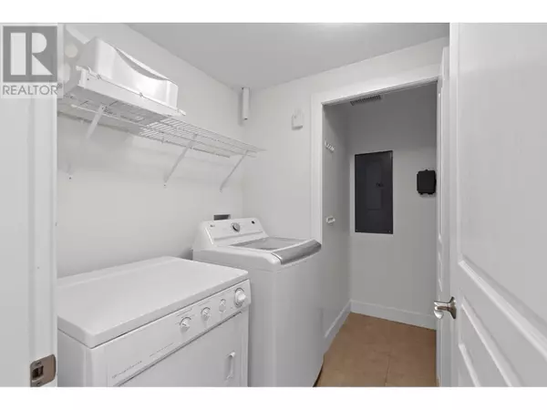 Peachland, BC V0H1X5,3996 Beach AVE #227