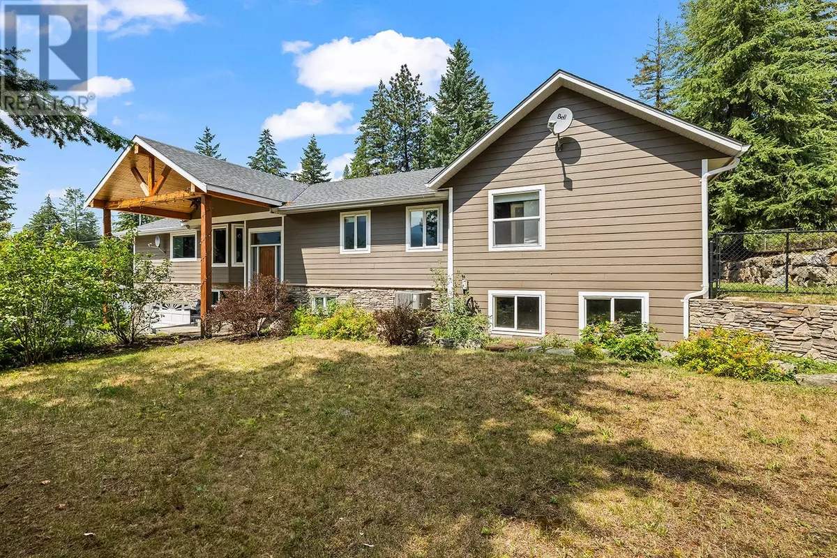 Kelowna, BC V1P1J2,7992 Falcon Ridge Crescent