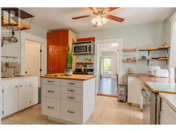 Nelson, BC V1L4A3,204 Union Street