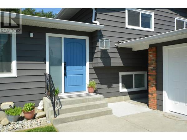 Summerland, BC V0H1Z5,13814 Yule Crescent