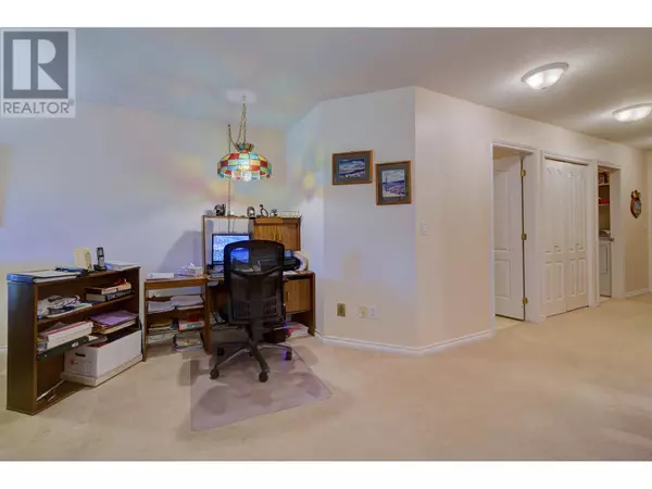 Kamloops, BC V2C6T2,712 Sahali TER #311