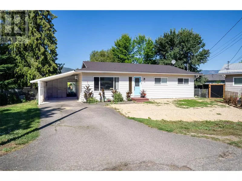 2281 Hayden Place, Armstrong, BC V0E1B1