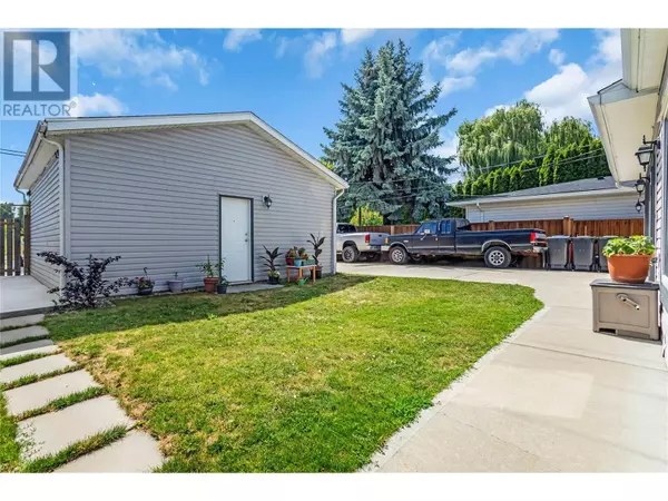 Lake Country, BC V4V1X8,3132 Woodsdale Road