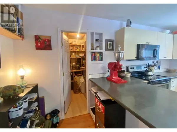 Grand Forks, BC V0H1H1,10625 GRANBY Road