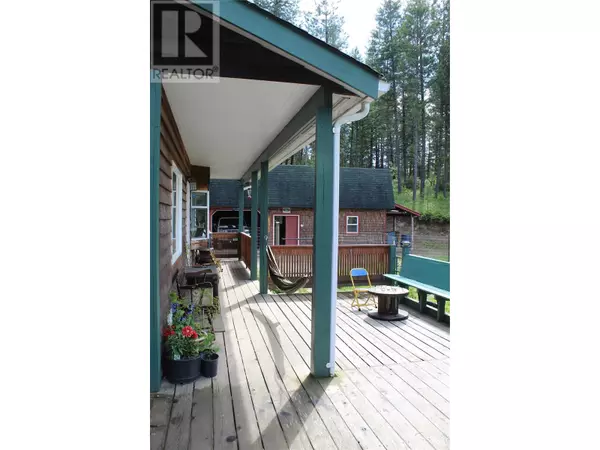 Grand Forks, BC V0H1H1,10625 GRANBY Road