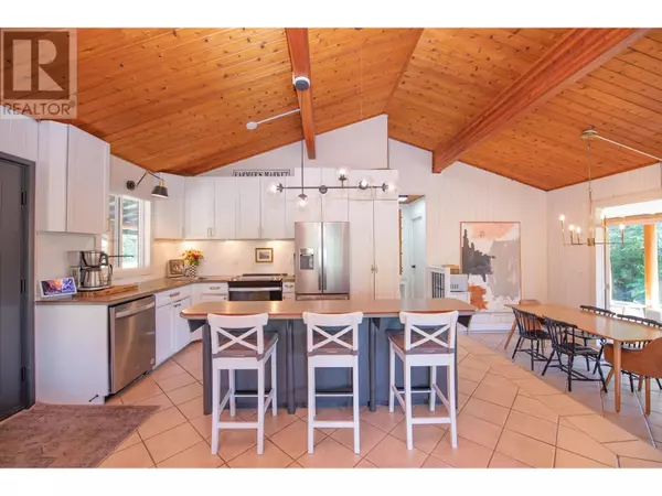 Vernon, BC V1H2C7,374 Kildare Way