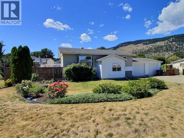 416 Larch Street, Chase, BC V0E1M0