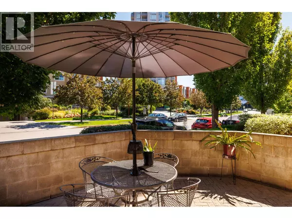 Kelowna, BC V1Y9W1,1128 Sunset DR #102