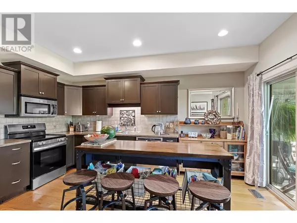 Vernon, BC V1T9X1,4900 Heritage DR #203