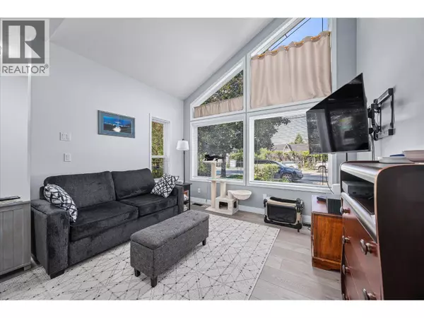 Kelowna, BC V1Y2P5,2421 Richter Street