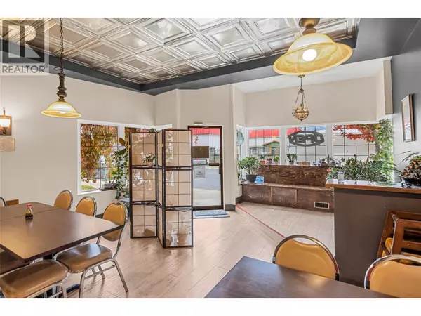 Revelstoke, BC V0E2S0,302 First Street W