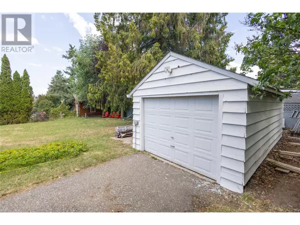 Coldstream, BC V1B1P2,7805 De Jong Drive