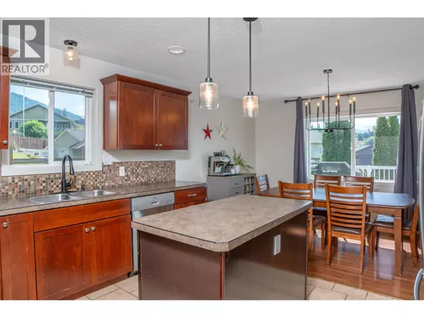 Creston, BC V0B1G3,908 Purcell Crescent