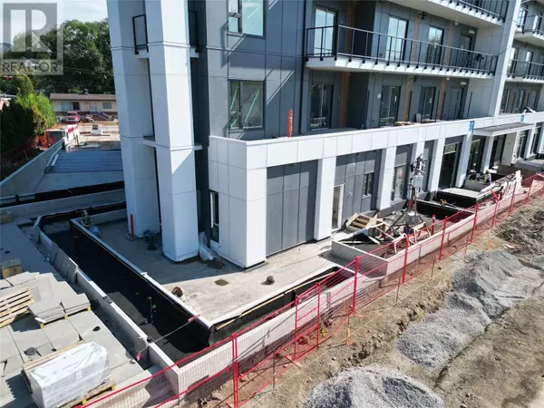 Kelowna, BC V1Y6B5,1380 Pridham Avenue