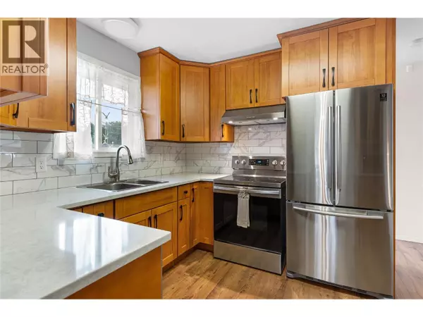 Kelowna, BC V1X1B4,1390 Creekside Road