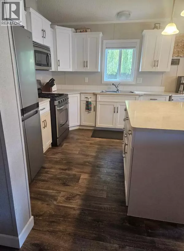 Vernon, BC V1H2A9,32 Victoria Road