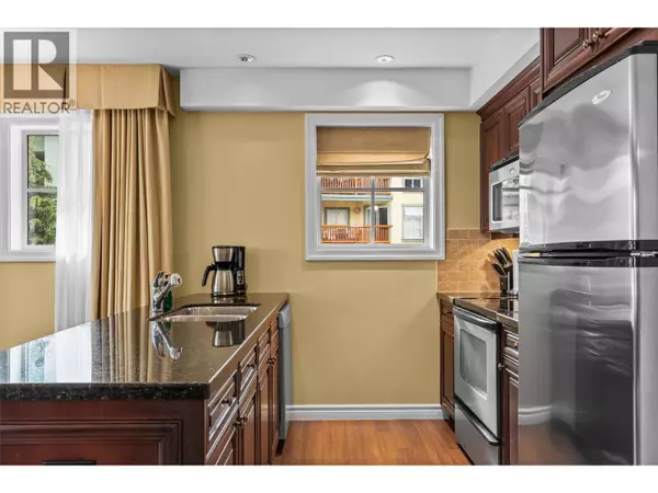 Sun Peaks, BC V0E5N0,3250 Village WAY #1318D