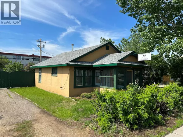 1125 103 Avenue, Dawson Creek, BC V1G2G8
