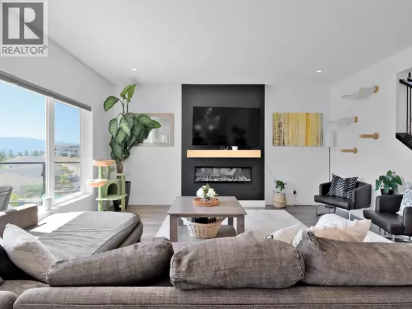 Kelowna, BC V1V0A8,767 Acadia Street