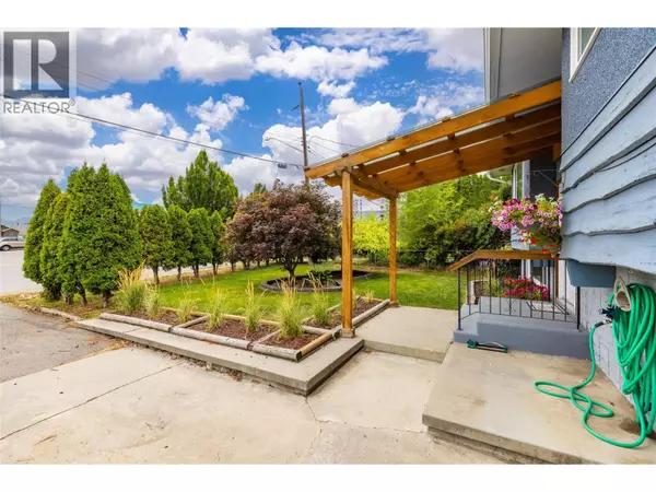 West Kelowna, BC V4T1P6,2430 Apollo Road
