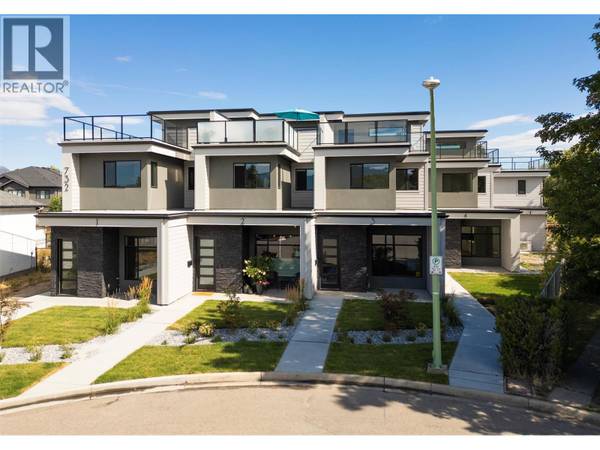 732 Coopland CRES #1, Kelowna, BC V1Y2V1