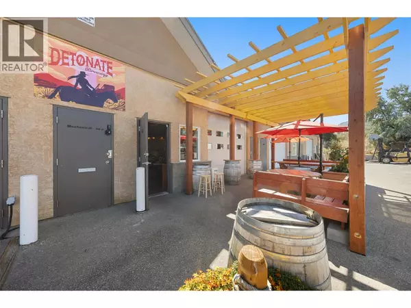 Summerland, BC V0H1Z2,9503 Cedar Avenue