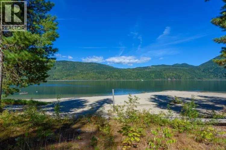 Lot A, & Lot 6 Queest N, Anstey Arm, BC V0E1M7