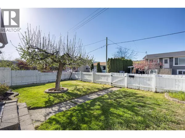 Kamloops, BC V2B1C8,259 LARCH Avenue