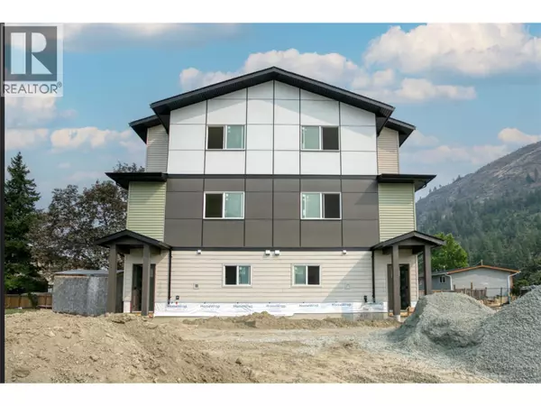 2709 Hewl Road, West Kelowna, BC V1Z2M5