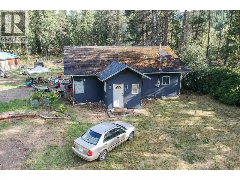 18 Chouinard Road, Cherryville, BC V0E2G3