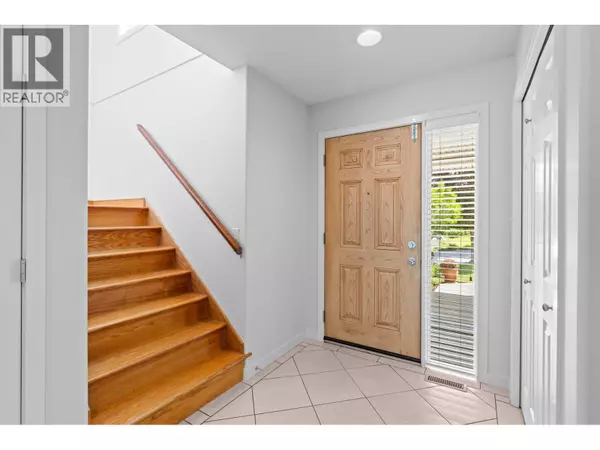 Kelowna, BC V1W5B5,4934 Haskins Court
