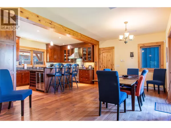 Golden, BC V0A1H0,1590 Golden Avenue