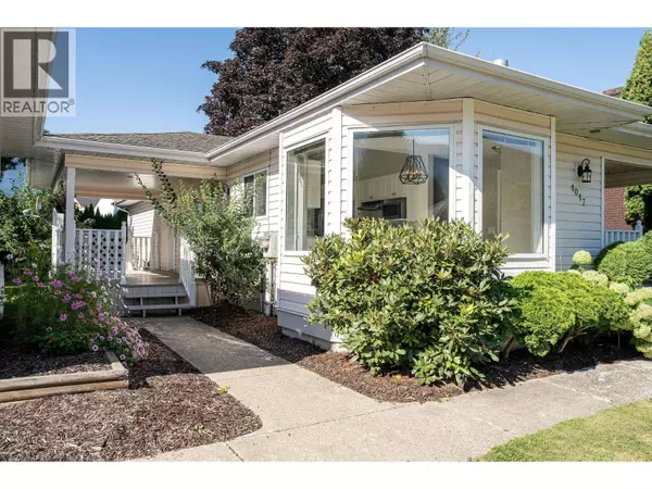 Revelstoke, BC V0E2S0,1017 Cottonwood Street