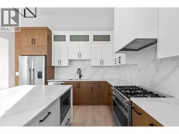 Peachland, BC V0H1X4,6048 Gerrie Road