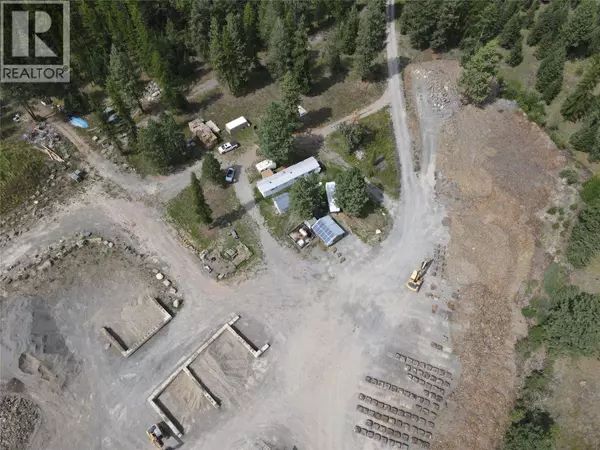 ML 1036752 8086 HWY 95 Highway, Kimberley, BC V1A3L6