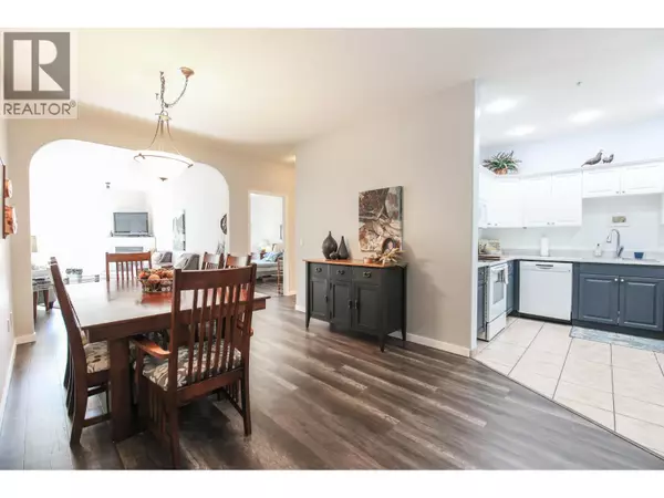 Osoyoos, BC V0H1V3,15 Solana Key CT #204