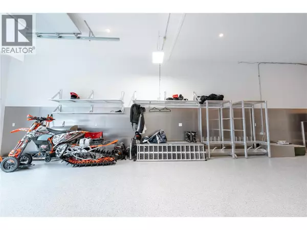 Revelstoke, BC V0E2S0,1240 Powerhouse RD #3105/3205