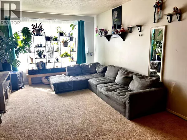 Tumbler Ridge, BC V0C2W0,156 Gwillim Crescent