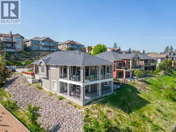 Kelowna, BC V1W5J4,374 Trumpeter Court