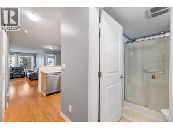 Kelowna, BC V1V2V4,567 Yates RD #210