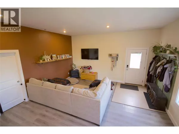 Dawson Creek, BC V1G1K8,184 Diamond Willow Drive