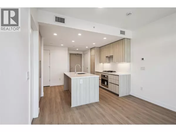 Kelowna, BC V1Y0N6,238 Leon AVE #809