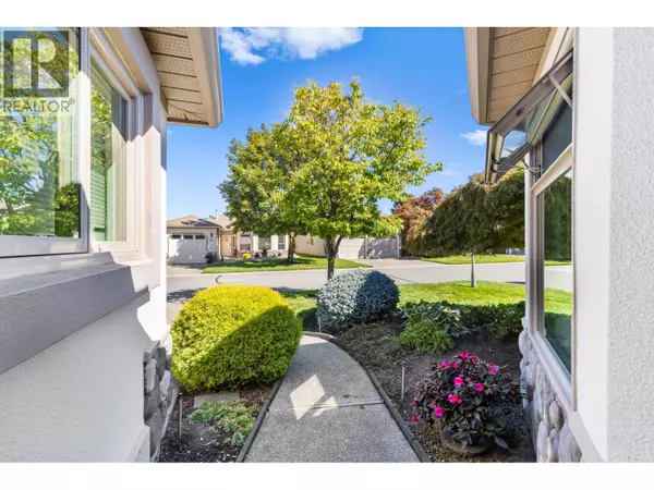 Kelowna, BC V1Y9H7,1201 Cameron AVE #112